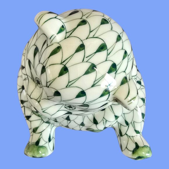 Andrea by Sadek Green & White Bear Herend Style Fishnet Ceramic Figurine 5" - Picture 7 of 9